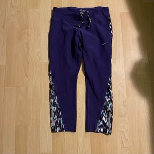 Nike dri fit cropped leggings